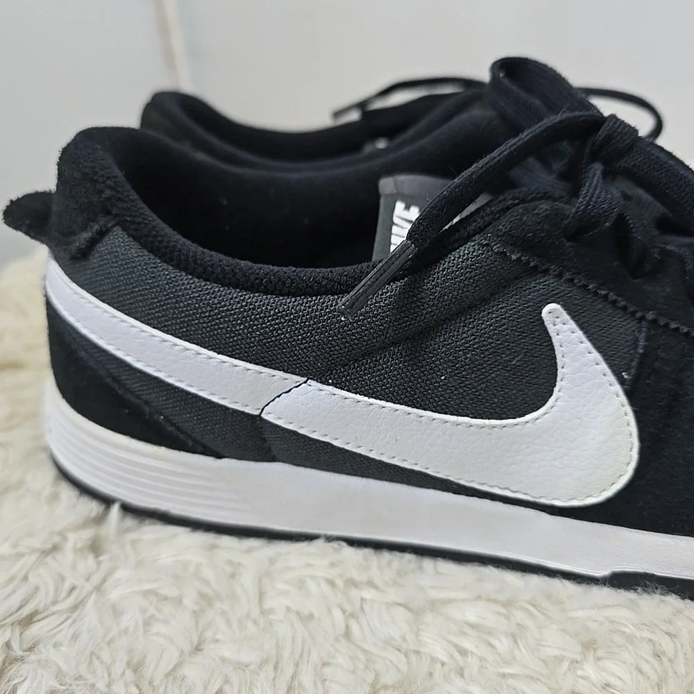 Nike Golf Shoes Lunar Bruin Women's Size 9 Athletic Sport‎ Turf Cleats Black Box
